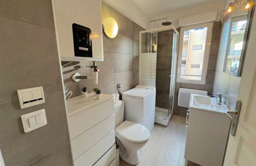 ⁂ Calme et ensoleillé balcon quartier Port Nice - Foto 3