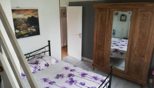 Maison familiale au calme avec piscine en bordure de forêt - Foto 4