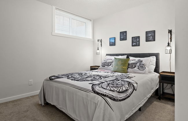 New Apartments in Cranston by GLOBALSTAY - Photo 9