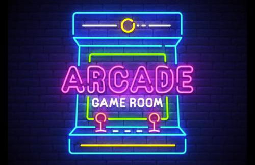 Heated Pool l Indoor Jacuzzi Tubs I Arcade l Outdoor Hot Tub - Foto 15