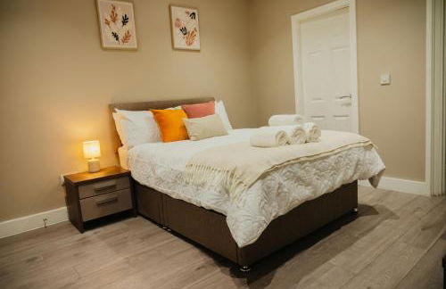 Modern Flat l Molineux 5 Min l Smart TV l WiFi l Free Parking - Foto 4