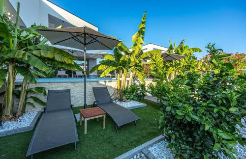 Luxury White Sails Villas with a Multi Sport Court and Sea View - Photo 11