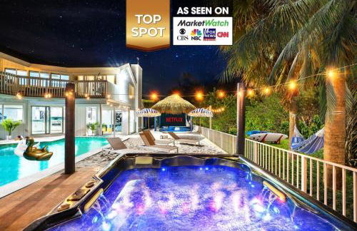 Beachfront Oasis w Htd Pool Cinema Game-Room Tiki - Foto 1