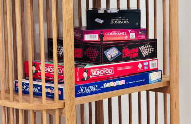 Fam Retreat, Hot Tub, BBQ, Ski, Game Room, Backyard - Foto 6