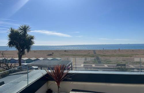 Stunning Beach House Indoor Pool - Foto 5