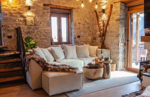 Chalet 1932 Boutique Mountain Chalet με Ιδιωτικό Hot Tub & Τζάκι - Photo 6