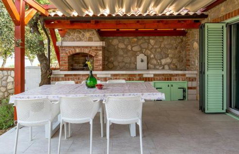 Vila s jacuzzijem i bazenom Mavrinac - Foto 31