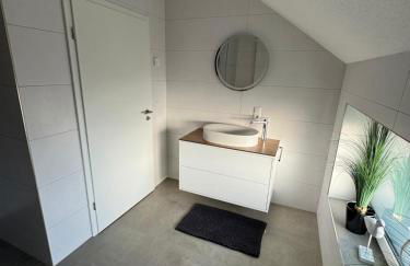 -33- Exklusive FeWo Papenburg - Westoverledingen - Grenzweg - - Foto 8