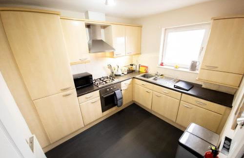 Tranquil 2Bed/2Bath Duplex Falkirk - Foto 14