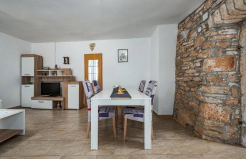 One-Bedroom Apartment In Divsici - Foto 9