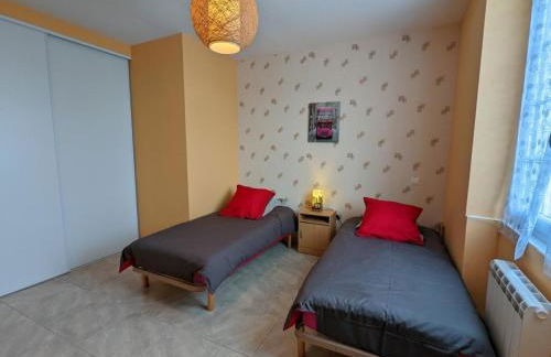 Gîte charmant au cœur d'un château historique avec parc, proche de Cognac, idéal famille et nature - FR-1-653-167 - Foto 22