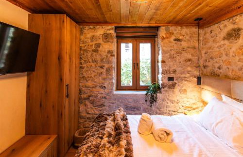 Chalet 1932 Boutique Mountain Chalet με Ιδιωτικό Hot Tub & Τζάκι - Photo 31