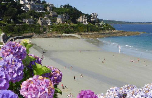 Holiday Home in Guerlesquin near Lake - Foto 25