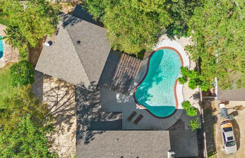 The Pines I Sleeps 12 I Private Pool I Patio & BBQ - Foto 59