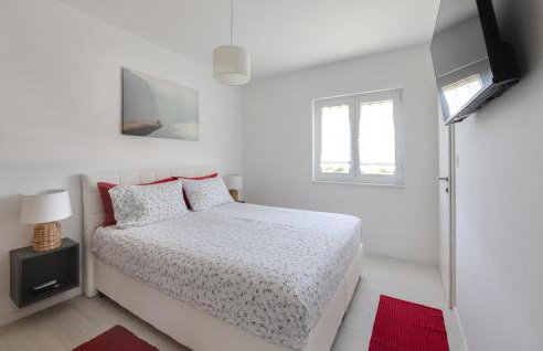 Awesome Home In Mali Vareski - Foto 7