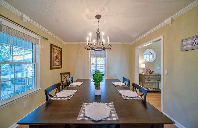 Sunset View 3 BDR Close to Downtown! - Photo 39