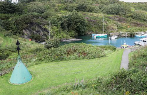 The Hawthorns - Photo 35