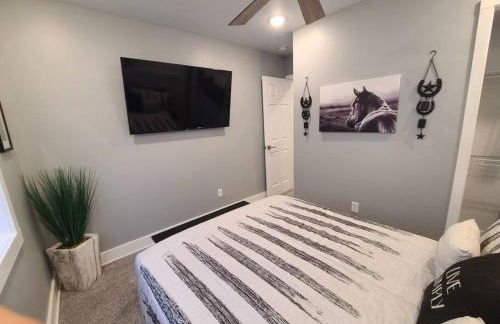 Newly Built Waterfront home w/Amazing Views - Foto 53