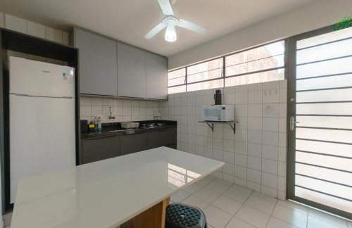 Apartamento Simples Aconchegante e Bem Equipado - Foto 1