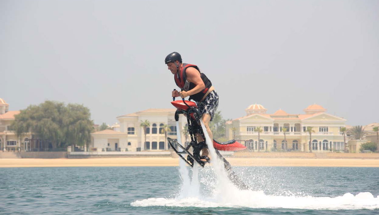 Jetovator à Dubaï