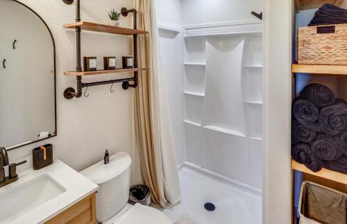 Mountain-View Log Cabin in Wyoming Wilderness - Foto 15