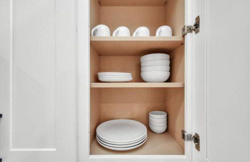 NEW! Grand Luxé Retreat - Modern Luxury - Free Parking - Near Med Center & NRG - Foto 28