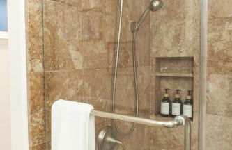 Serene Escape 2BD Private Patio & Firepit near Stanford - Foto 42