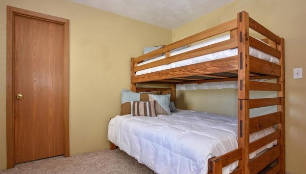 Seven Springs 4 BR Premium Condo, Sleeps 9 by RedAwning - Foto 4, Habitación