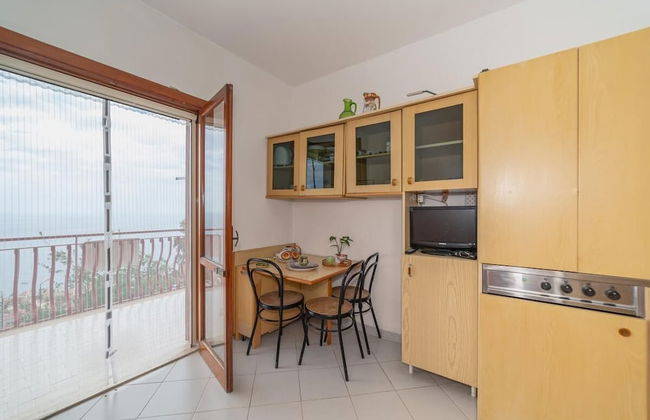 Bright and Panoramic Two-room Apartment - Foto 14