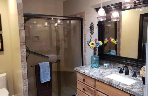 Robin's Red Rock Getaway Suite A - Foto 4