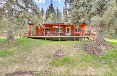 Pets Welcome Cozy Cabin with Deck in Deadwood! - Foto 1