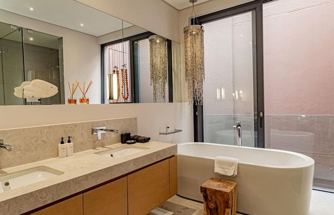 Stylish Apartment With Rooftop Deck Pool 53 Napier - Photo 20