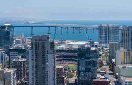 Entire Floor 2BDR w Luxury Amenities Balcony SkyLux Penthouse by AvantStay - Foto 62