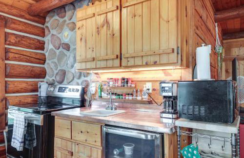 Pier and Lake-View Patio Wisconsin Northwoods Cabin - Foto 10