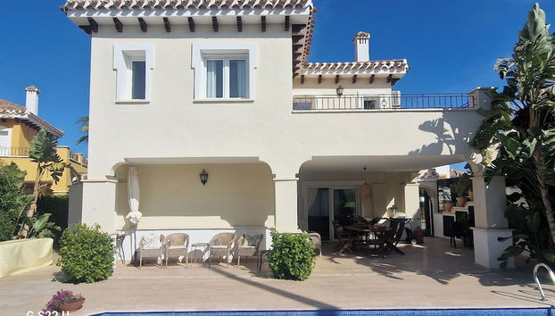 Luxury Villa - Pet Friendly & Free Parking - Foto 2, Imagen principal