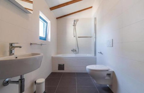 Nine-Bedroom Holiday Home In Bokordici - Foto 48