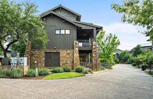 Lake Travis Luxe Villa - 4BR, Pickleball & BBQ - Foto 41