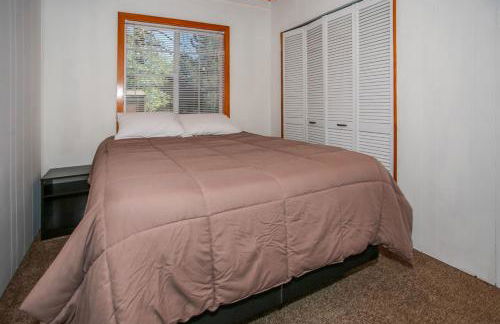 Palms To Pines-1877 by Big Bear Vacations - Foto 7