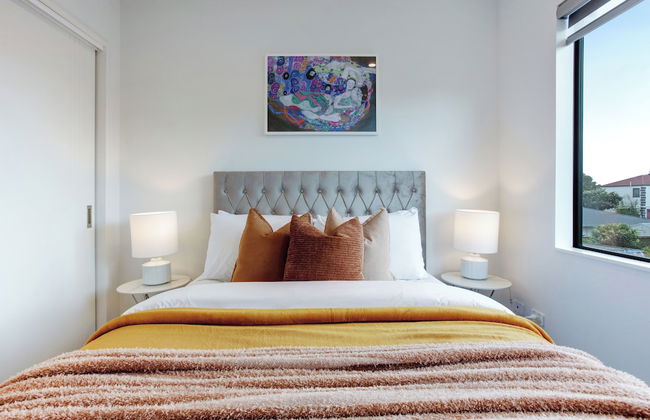 Central Oasis Townhouse with Parking - Photo 8