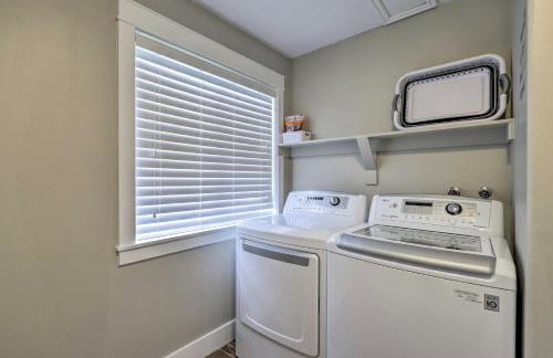 Spacious South Jordan Family Home with Private Yard! - Photo 31