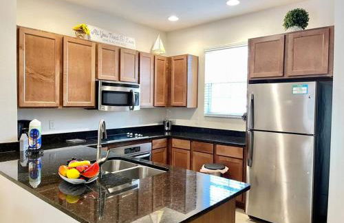 AMAZING vacation house .Mins to Disney Regal oasks - Foto 10