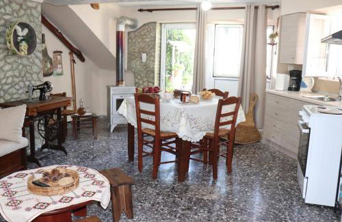 Mary's house - Photo 1