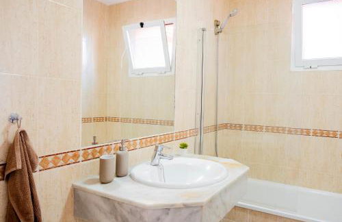 Apartamento con vistas al Mar , Golf y Viñedos - Foto 19