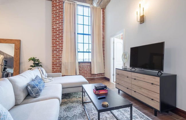 Sosuite 2BR Penthouse w W D Gym On-site Bar - Foto 15