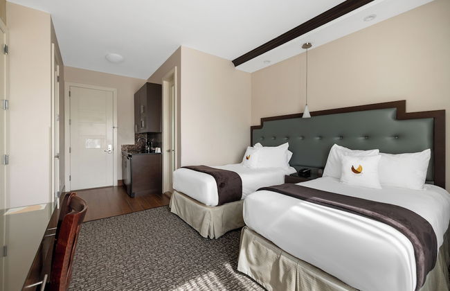 Aura Hotel Brooklyn - Photo 19