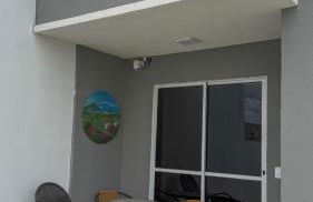 Casa nova e aconchegante em condomínio - Foto 7