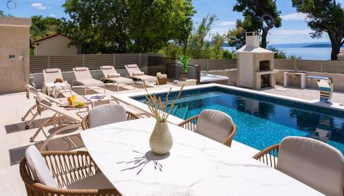 Villa San Pietro A Luxurious Seaside Retreat in Kaštel Štafilić - Foto 3