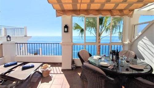 Amazing 2 bedroom 2 bathroom in Ladera de Mar, Nerja - Photo 3