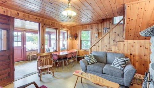 Dock, Beach, Views Rustic Green Lake Cottage - Foto 3