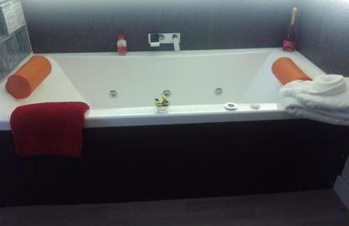 El Refugio Lila de Ubrique - Foto 35